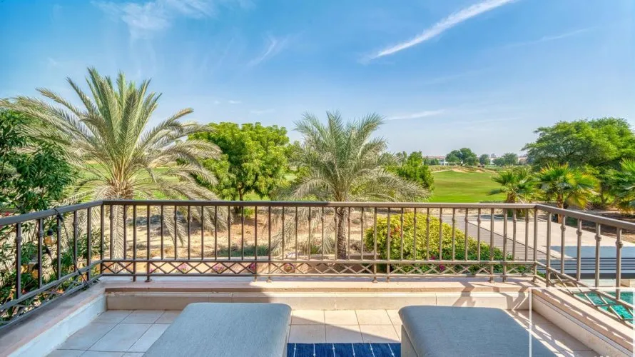 Villa de 5 dormitorios en Jumeirah Golf Estates, UAE No. 1485 № 17
