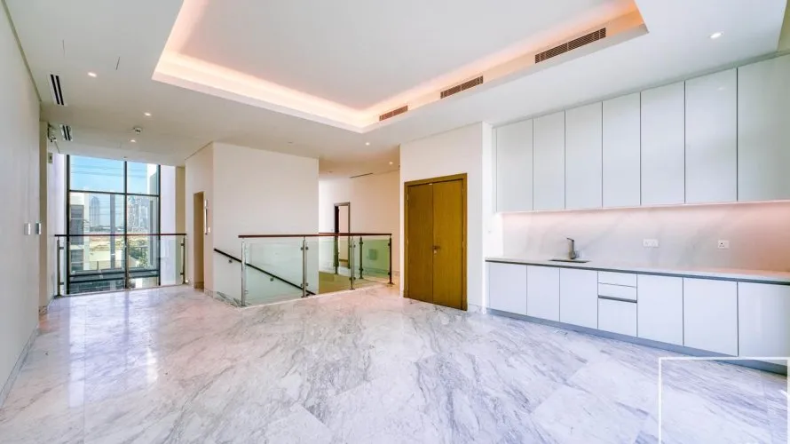 Villa de 5 dormitorios en District One, UAE No. 1500 № 10