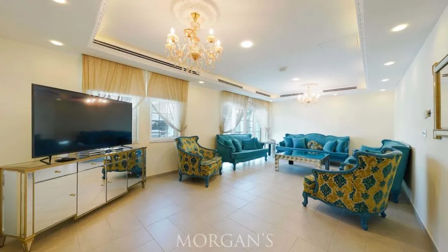 Villa de 5 dormitorios en Jumeirah Park, UAE No. 660 № 28