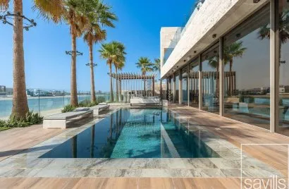 Villa de 4 dormitorios en Palm Jumeirah, UAE No. 1454