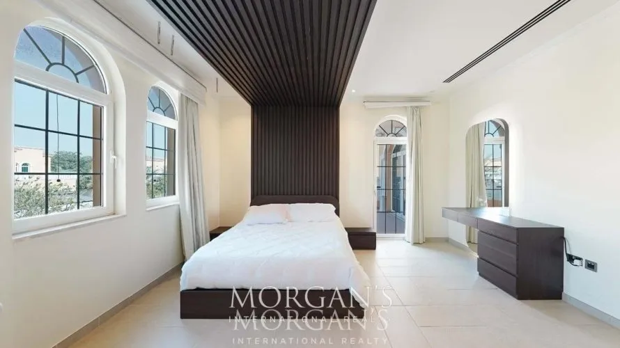 Villa de 5 dormitorios en Jumeirah Park, UAE No. 660 № 10