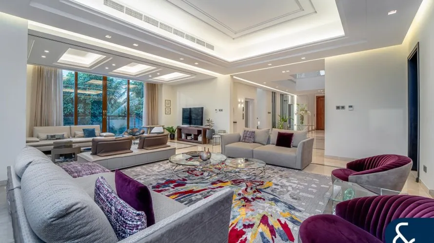 Villa de 5 dormitorios en Jumeirah Golf Estates, UAE No. 1547 № 10