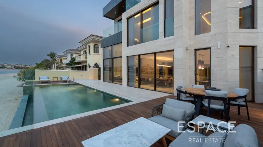 Villa de 5 dormitorios en Palm Jumeirah, UAE No. 1057 № 19