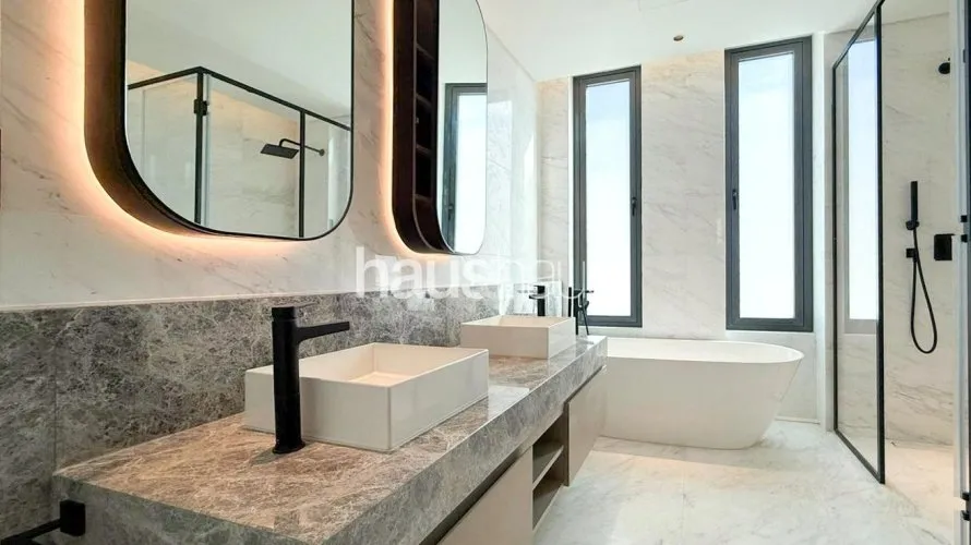 Villa de 5 dormitorios en Harmony, UAE No. 788 № 8