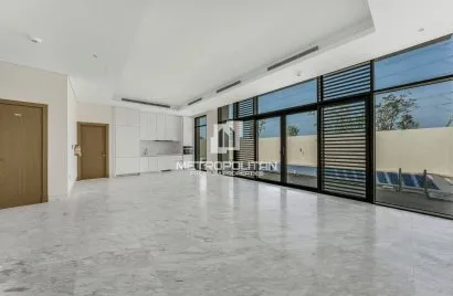 Villa de 4 dormitorios en District One, UAE No. 1233