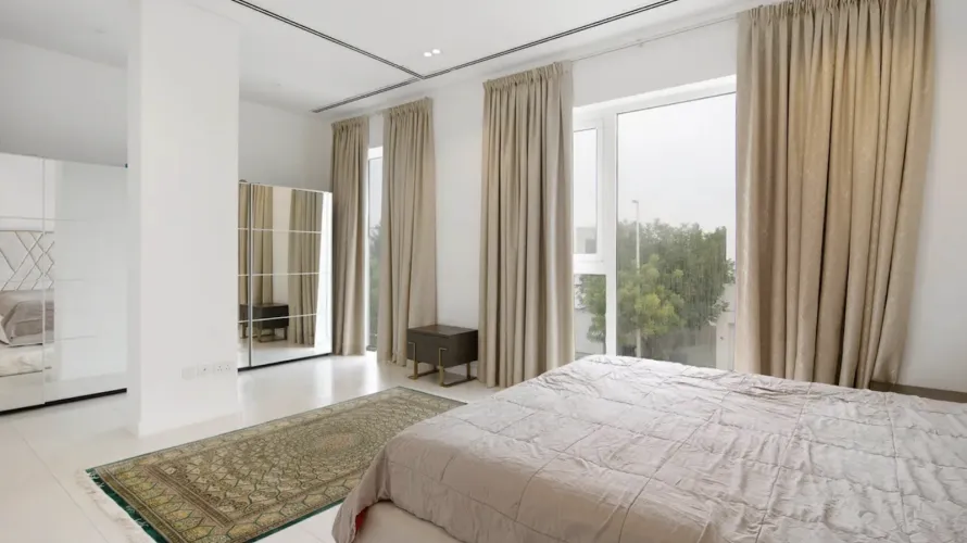 Villa de 5 dormitorios en Dubai, UAE No. 359 № 8