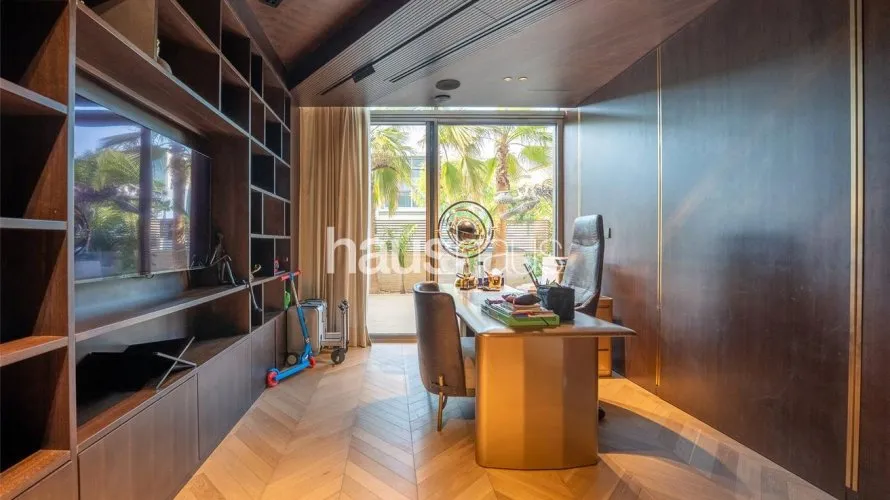 Villa de 6 dormitorios en Golf Place, UAE No. 808 № 4