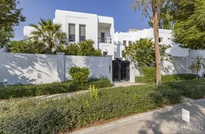 Villa de 6 dormitorios en Al Barari, UAE No. 152