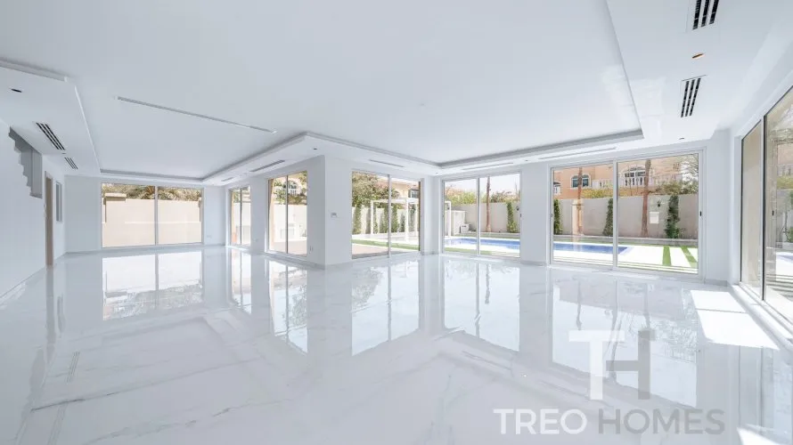 Villa de 5 dormitorios en Legacy, UAE No. 646 № 3