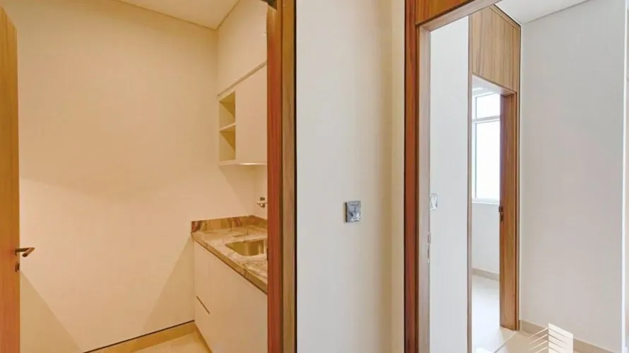 Villa de 6 dormitorios en Golf Place, UAE No. 334 № 8