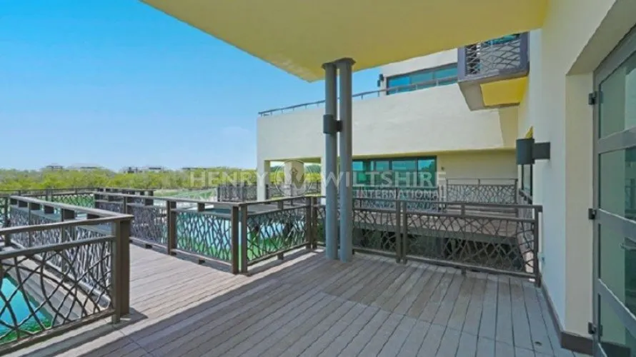 Villa de 4 dormitorios en Al Gurm West, UAE No. 416 № 11