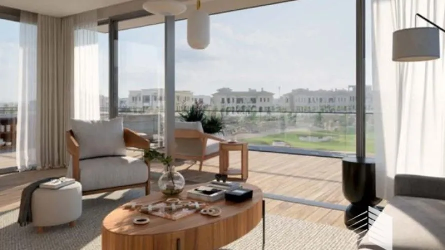 Villa de 4 dormitorios en Golf Place, UAE No. 266 № 3