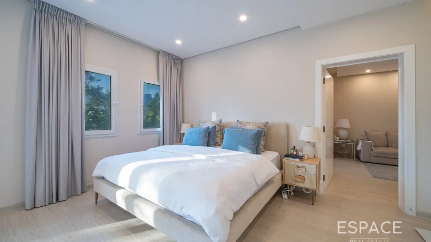 Villa de 6 dormitorios en Meadows, UAE No. 1022 № 7