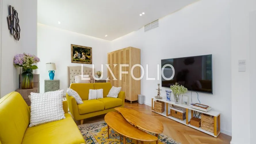 Villa de 5 dormitorios en Motor City, UAE No. 847 № 6