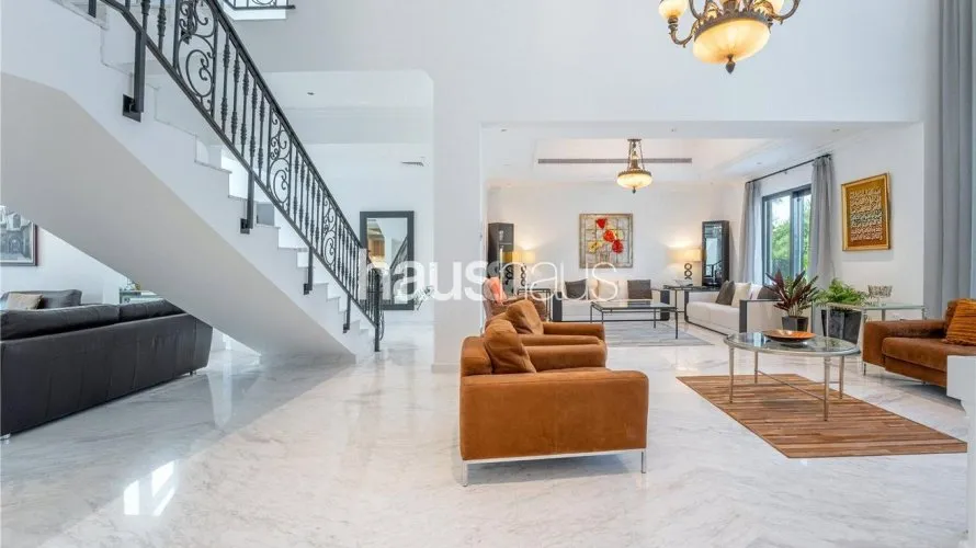 Villa de 4 dormitorios en Jumeirah Islands, UAE No. 771 № 8