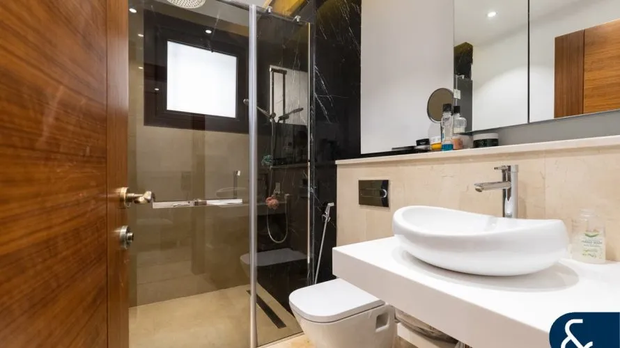 Villa de 4 dormitorios en Jumeirah Park Homes, UAE No. 1369 № 15