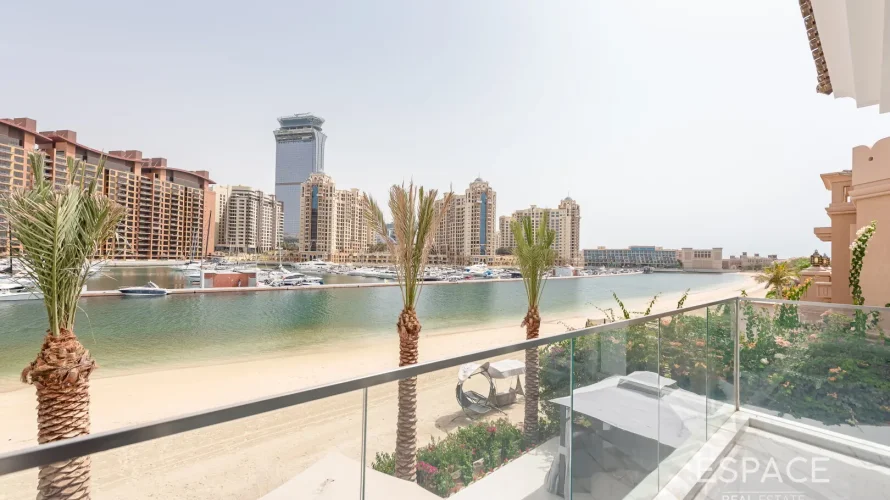 Villa de 6 dormitorios en Palm Jumeirah, UAE No. 1202 № 15