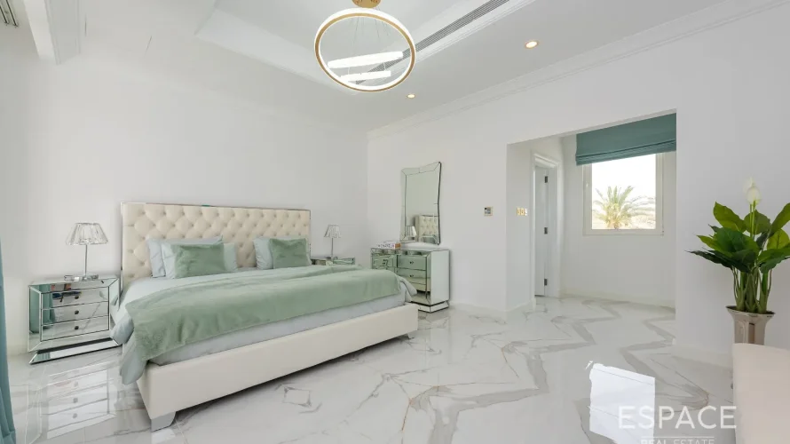 Villa de 6 dormitorios en Palm Jumeirah, UAE No. 1202 № 12
