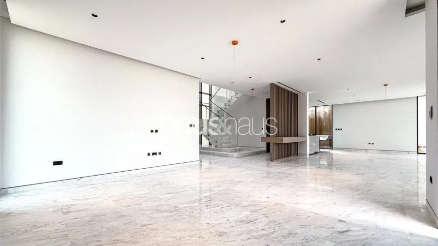 Villa de 6 dormitorios en Harmony, UAE No. 779 № 2