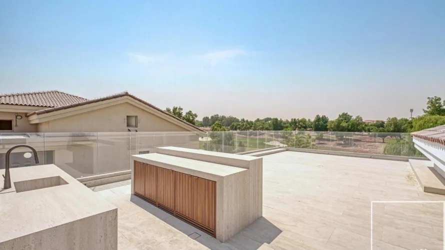 Villa de 5 dormitorios en Jumeirah Golf Estates, UAE No. 1474 № 28