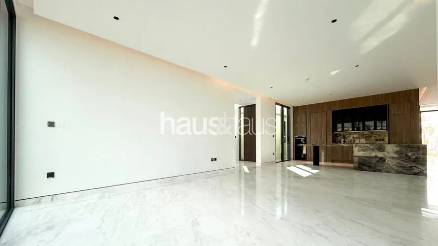 Villa de 5 dormitorios en Harmony, UAE No. 788 № 22