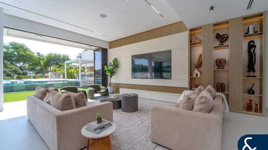 Villa de 5 dormitorios en DAMAC Hills (Akoya by DAMAC), UAE No. 1360 № 4