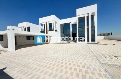 Villa de 5 dormitorios en Abu Dhabi, UAE No. 1385