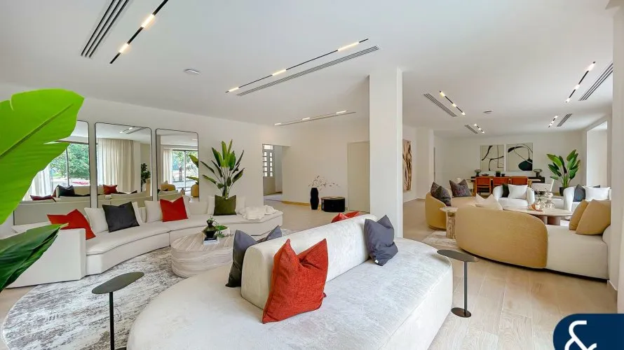 Villa de 5 dormitorios en Victory Heights, UAE No. 1368 № 4