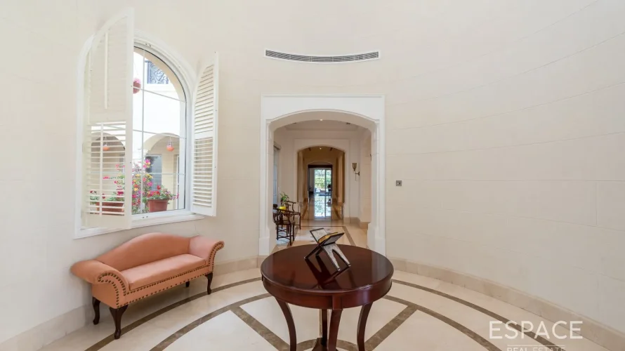 Villa de 7 dormitorios en Arabian Ranches, UAE No. 1046 № 11