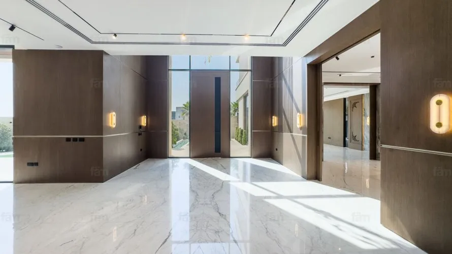 Villa de 7 dormitorios en Dubai, UAE No. 1068 № 2