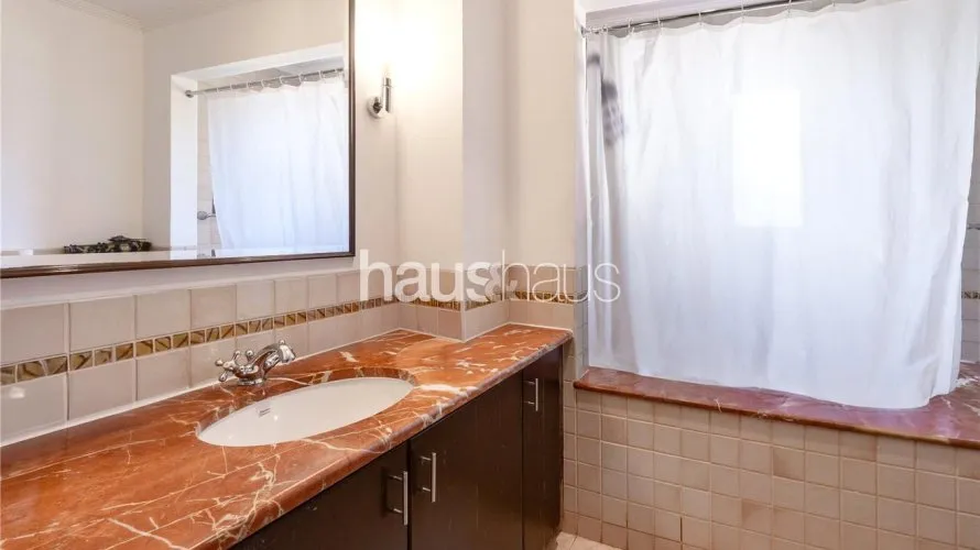 Villa de 7 dormitorios en Arabian Ranches, UAE No. 778 № 11