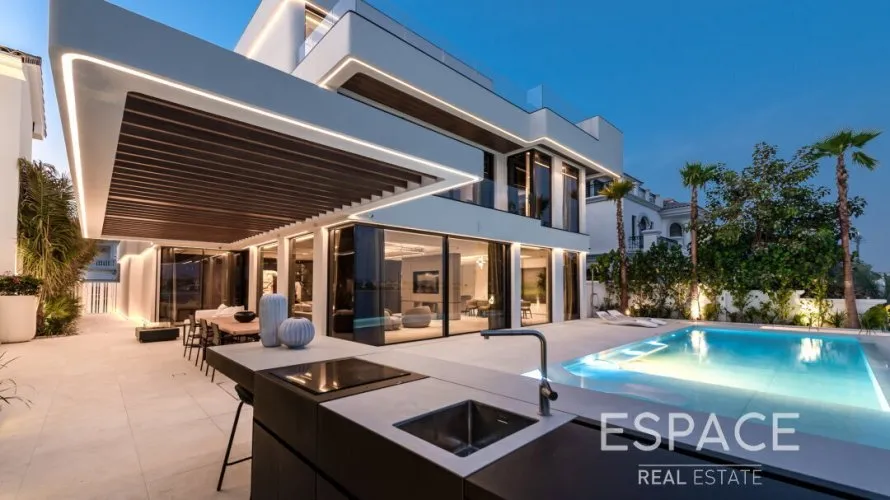 Villa de 6 dormitorios en Palm Jumeirah, UAE No. 1052