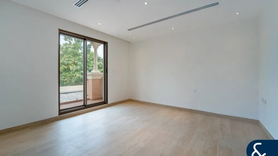 Villa de 5 dormitorios en Victory Heights, UAE No. 1368 № 14