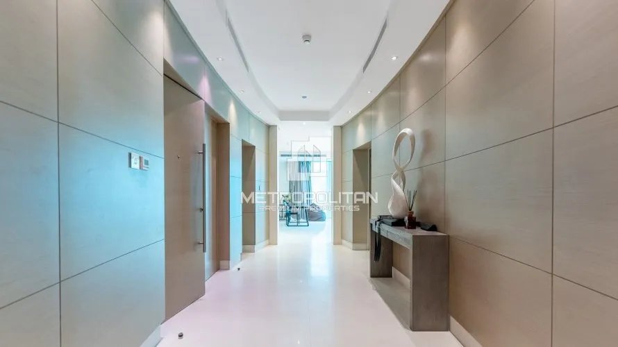 Villa de 4 dormitorios en Dubai Marina, UAE No. 666 № 10