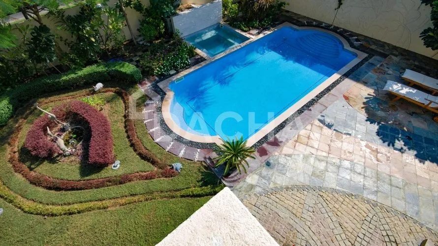 Villa de 5 dormitorios en Meadows, UAE No. 2398 № 10