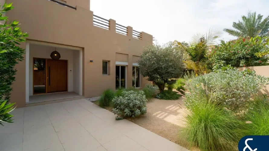 Villa de 7 dormitorios en Arabian Ranches, UAE No. 2294 № 7