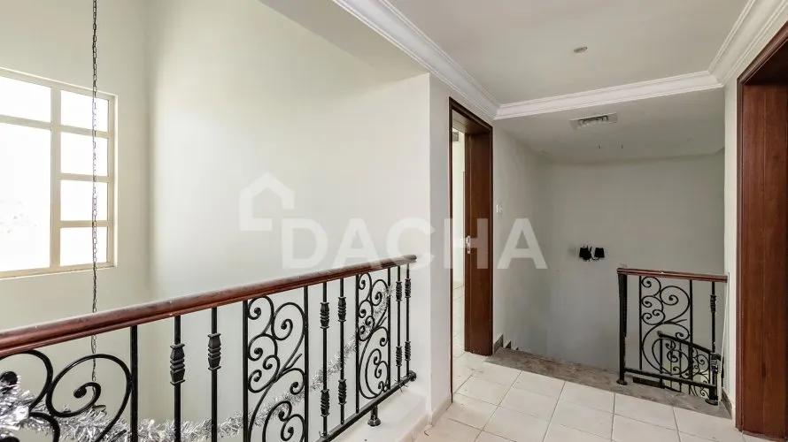 Villa de 4 dormitorios en Jumeirah Islands, UAE No. 2430 № 7