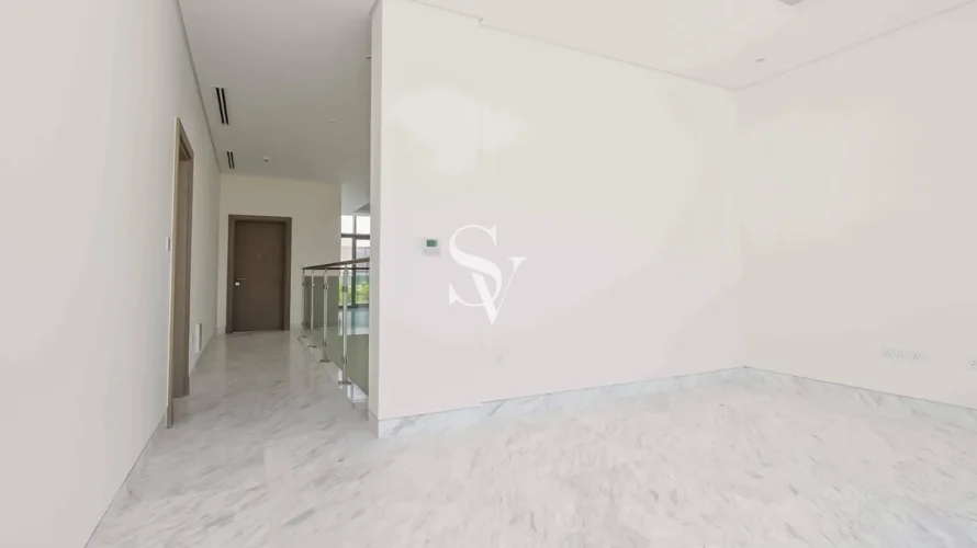 Villa de 5 dormitorios en District One, UAE No. 2341 № 10