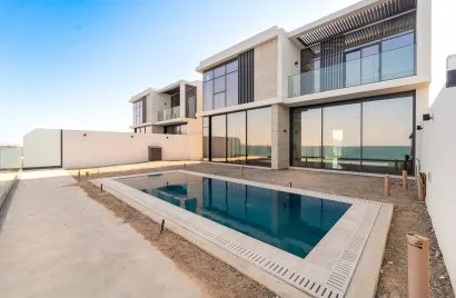 Villa de 6 dormitorios en Ras Al Khaimah, UAE No. 2250