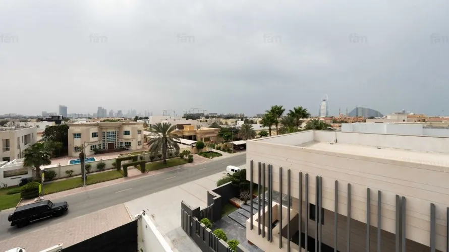 Villa de 7 dormitorios en Umm Al Sheif, UAE No. 2307 № 19