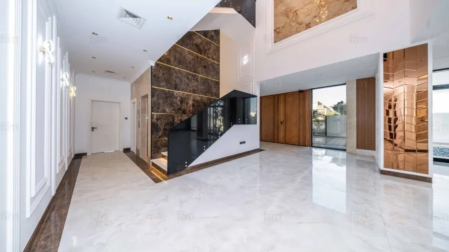 Villa de 6 dormitorios en Dubai, UAE No. 2335 № 15