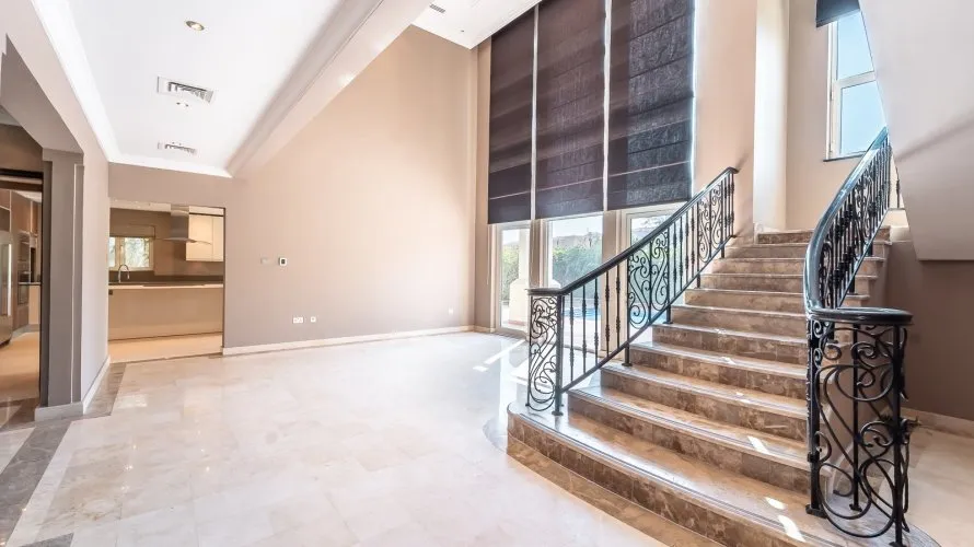 Villa de 4 dormitorios en Jumeirah Islands, UAE No. 2408 № 14