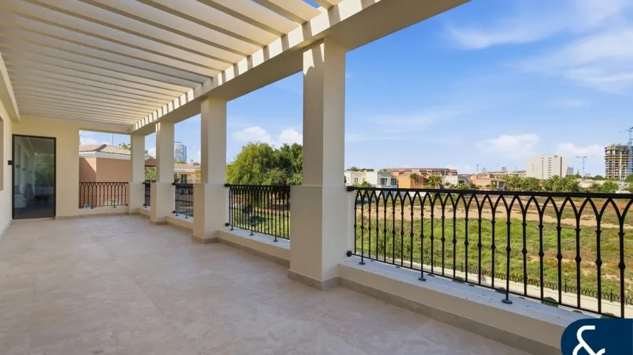 Villa de 7 dormitorios en Arabian Ranches, UAE No. 2299 № 10