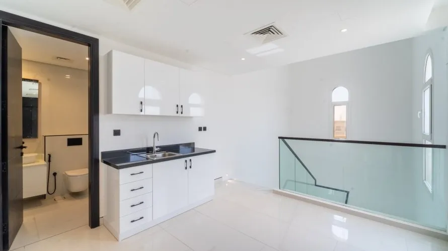 Villa de 6 dormitorios en Dubai, UAE No. 2248 № 8