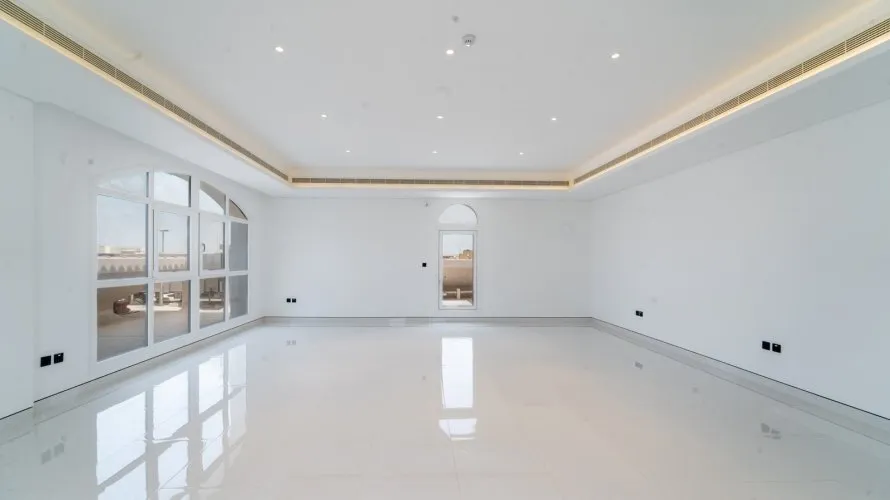 Villa de 6 dormitorios en Dubai, UAE No. 2248 № 10