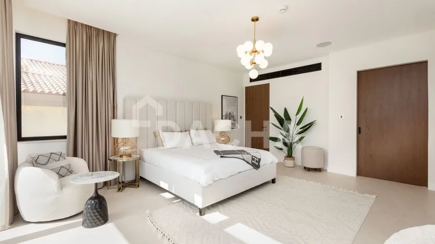 Villa de 5 dormitorios en Jumeirah Golf Estates, UAE No. 2518 № 16