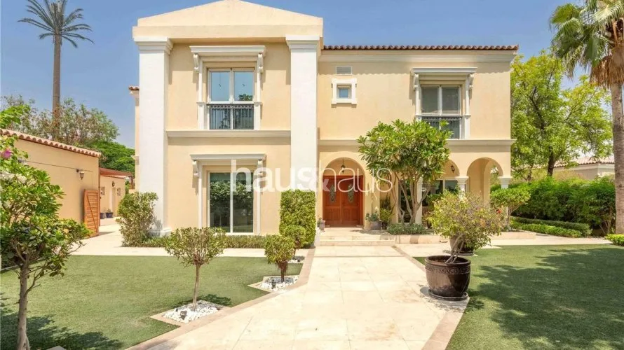 Villa de 6 dormitorios en Dubai Investment Park, UAE No. 2217 № 28