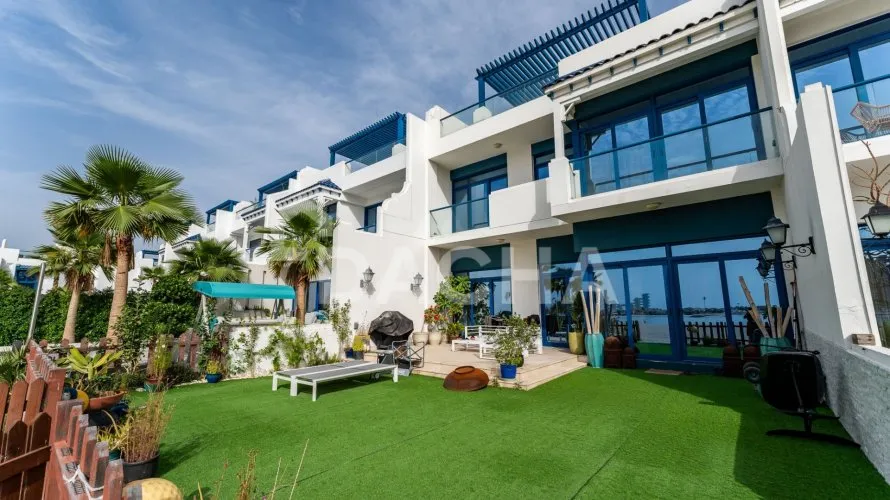 Villa de 5 dormitorios en Palma Residences, UAE No. 2395 № 13