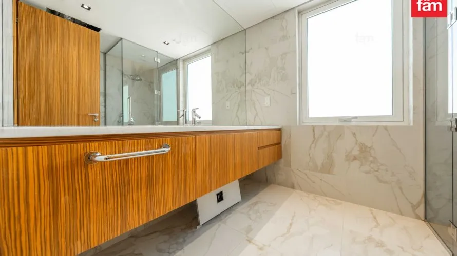 Villa de 5 dormitorios en Palm Jumeirah, UAE No. 2321