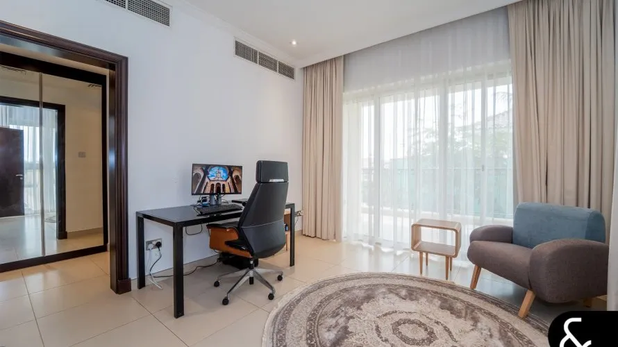 Villa de 5 dormitorios en Jumeirah Golf Estates, UAE No. 2267 № 4